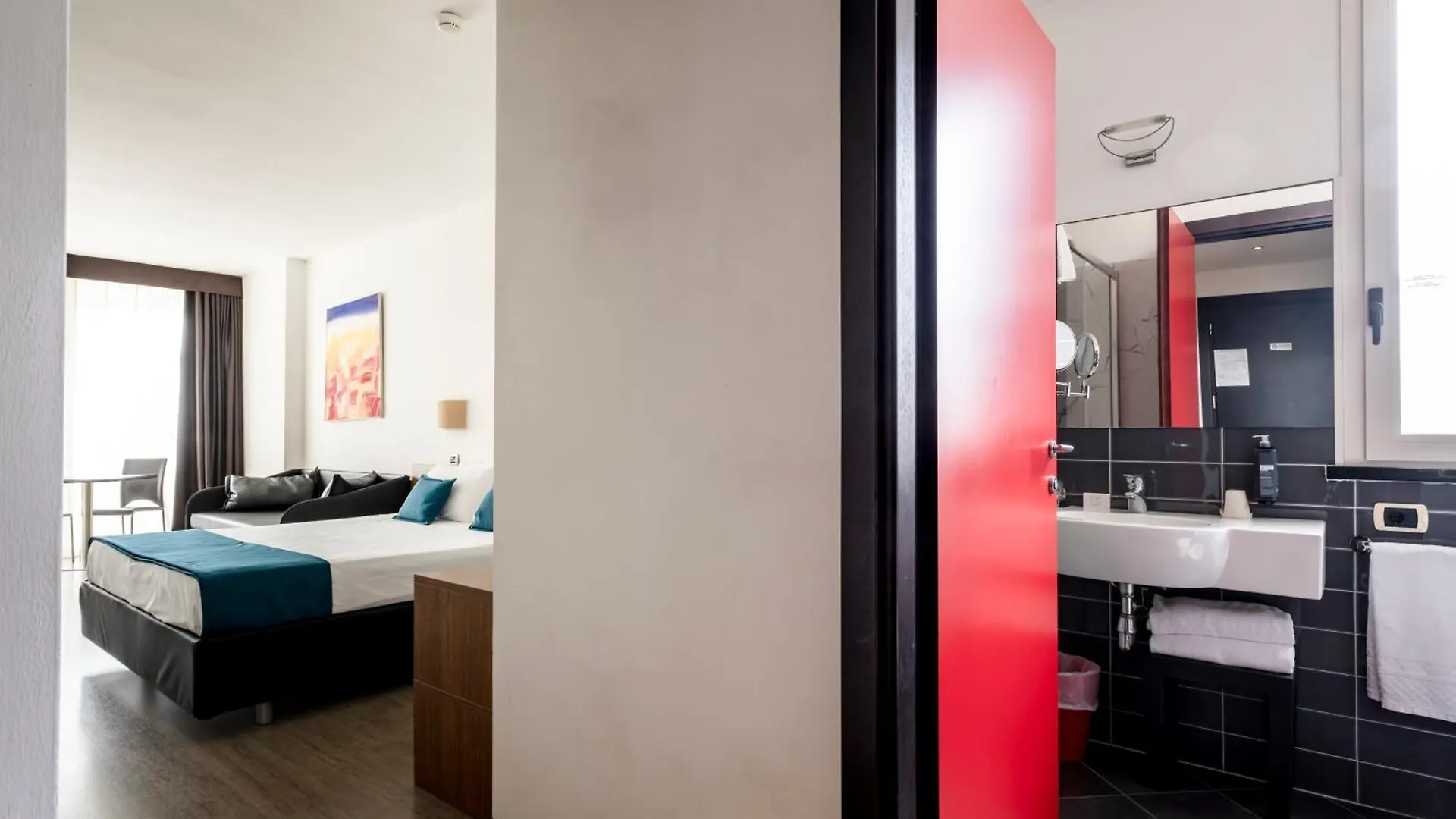 Hotel Cristallo Rimini 4*,